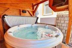 Nr.-102-A-Hangulat-felső-szint-Laune-obere-Etage_12